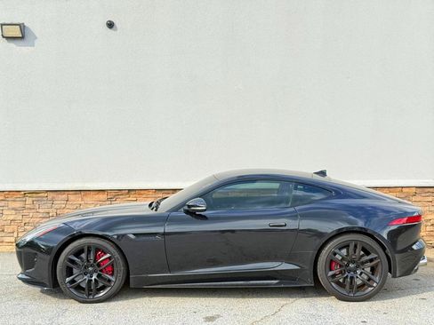 Used 2016 Jaguar F-TYPE R AWD/4WD image 12