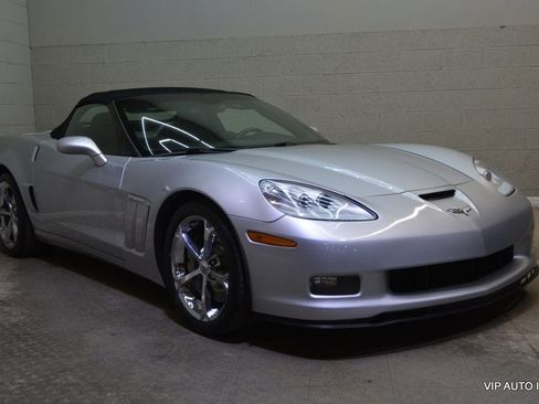 Used 2010 Chevrolet Corvette Grand Sport w/ Preferred Equipment Group RWD image 4