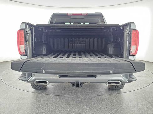 Used 2021 GMC Sierra 1500 Elevation image 17