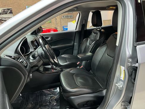 Used 2020 Jeep Compass Limited FWD image 24