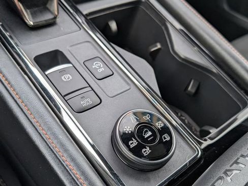 Used 2023 Nissan Pathfinder Rock Creek image 28