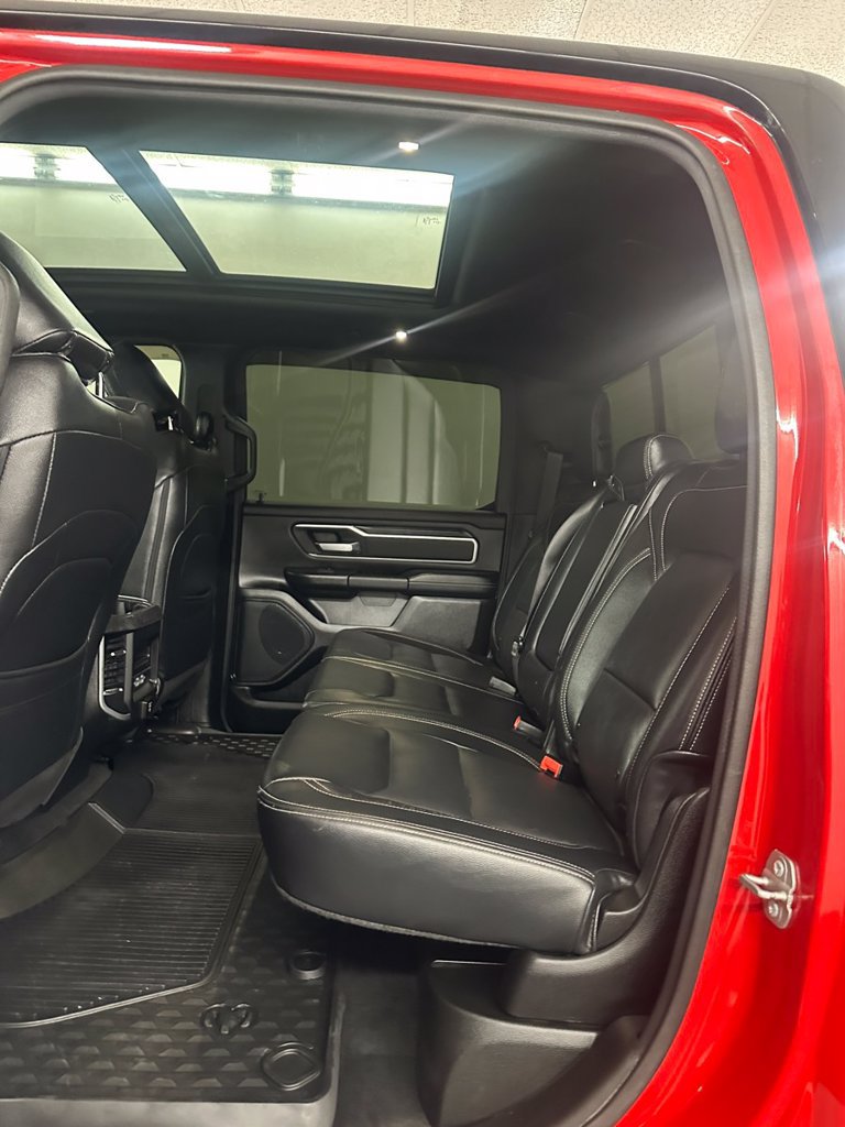 Used 2022 RAM 1500 Big Horn AWD/4WD image 29