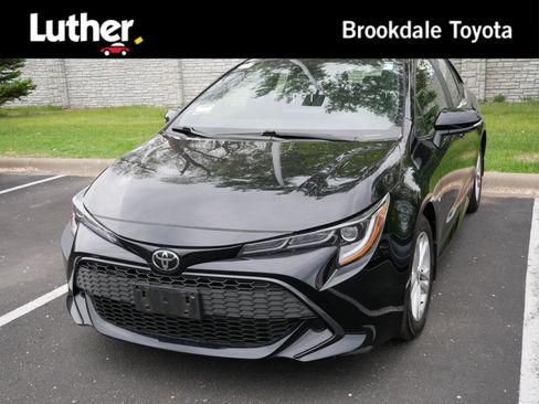 Certified 2022 Toyota Corolla SE w/ SE Preferred Package FWD image 1