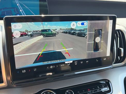 New 2026 Ford Expedition Active AWD/4WD image 25