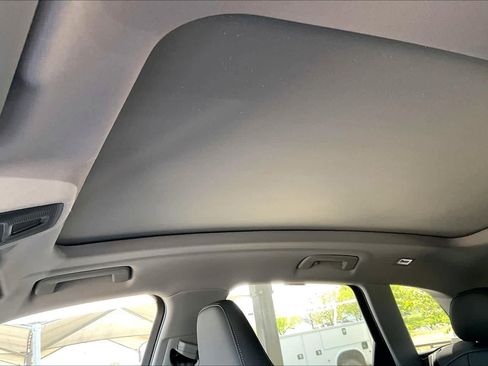 New 2026 Audi Q5 Premium Plus image 16