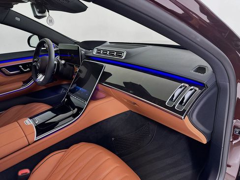 Used 2026 Mercedes-Benz S 63 AMG S image 33