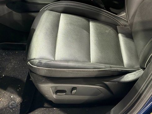 Certified 2022 Buick Envision Essence w/ Safety Package image 34