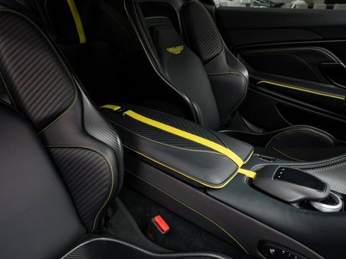 Used 2023 Aston Martin DBS Coupe image 24