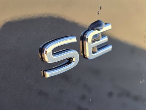 New 2026 Volkswagen Atlas SE FWD image 7
