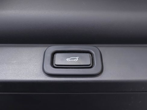 Used 2023 Land Rover Range Rover Long Wheelbase Autobiography image 20