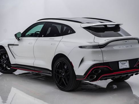 Used 2026 Aston Martin DBX 707 AWD/4WD image 10