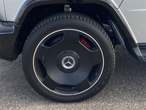 Used 2025 Mercedes-Benz G 63 AMG G 63 AMGﾮ image 32