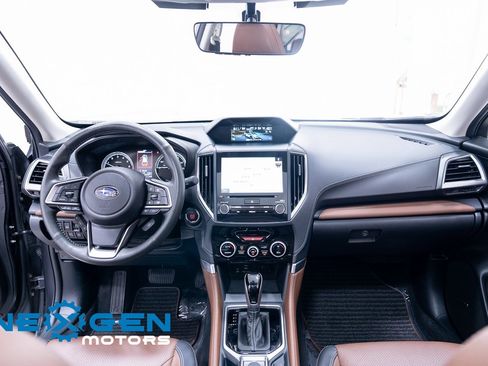 Used 2023 Subaru Forester Touring image 8