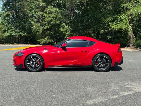 Used 2021 Toyota Supra Premium w/ Driver Assist Package RWD image 6