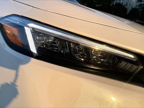 Used 2024 Honda Civic Sport image 26