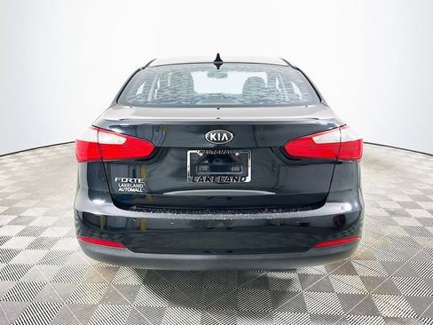 Used 2015 Kia Forte LX w/ Popular Package FWD image 4