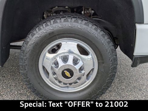 Used 2022 Chevrolet Silverado 3500 High Country w/ Safety Package II image 13