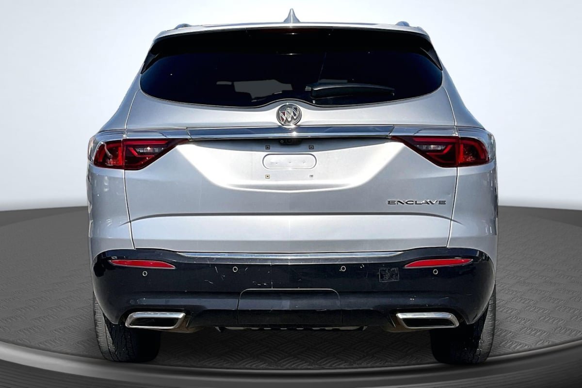 Used 2022 Buick Enclave Premium FWD image 4