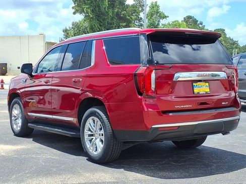 Used 2022 GMC Yukon SLT w/ SLT Premium Package RWD image 7