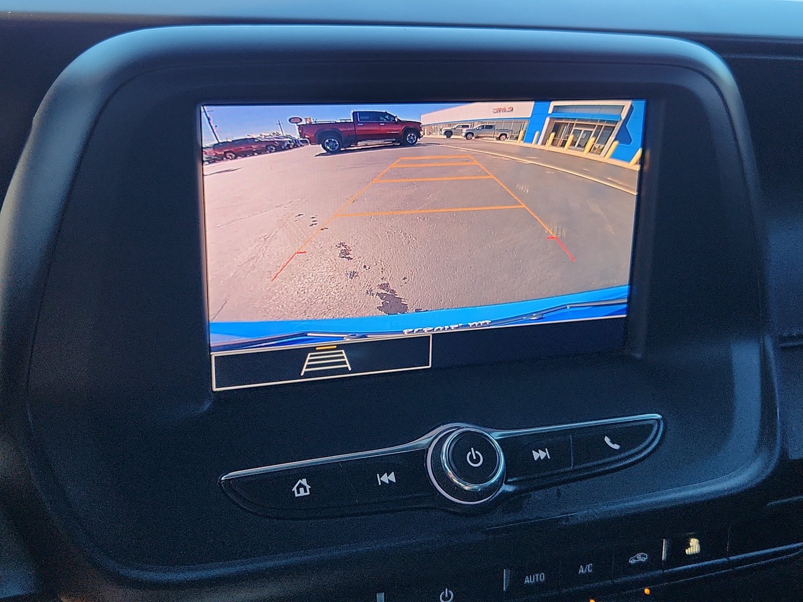 Used 2023 Chevrolet Camaro LT RWD image 15
