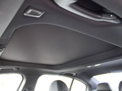 Used 2021 BMW 330i Sedan w/ Premium Package image 60