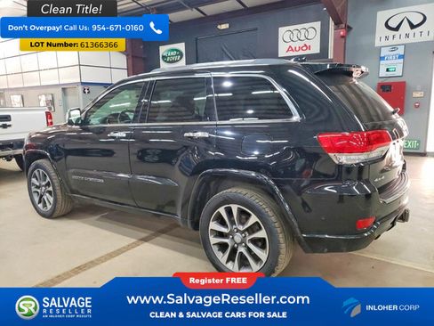 Used 2018 Jeep Grand Cherokee Overland AWD/4WD image 3