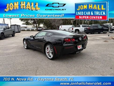 Used 2019 Chevrolet Corvette Stingray Coupe w/ 1LT image 7