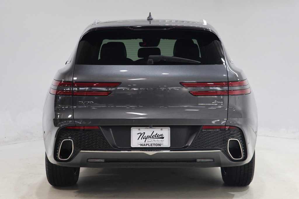 Used 2022 Genesis GV70 2.5T w/ Advanced Package AWD/4WD image 7