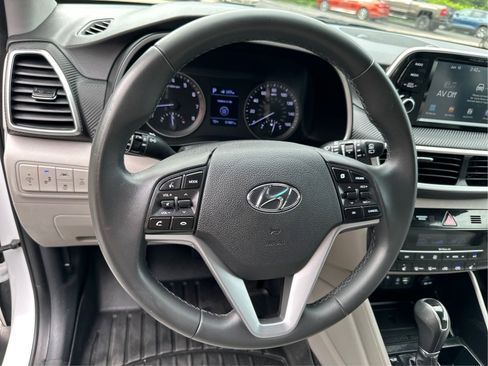 Used 2020 Hyundai Tucson Sport w/ Cargo Package AWD/4WD image 18