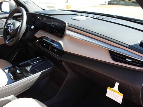 New 2026 Buick Enclave Preferred FWD image 15