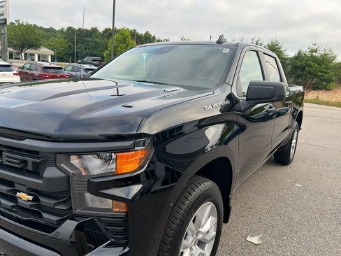 New 2025 Chevrolet Silverado 1500 Custom image 6