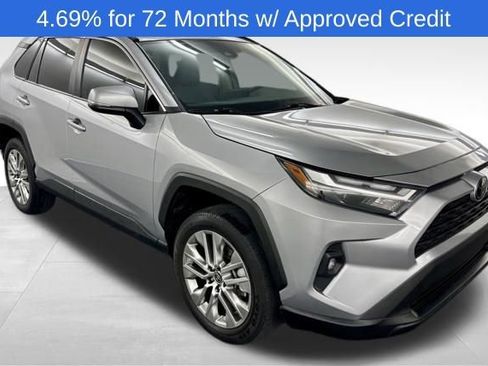 Used 2024 Toyota RAV4 XLE Premium image 1
