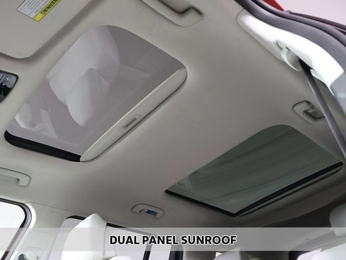 Certified 2025 Hyundai Santa Fe Calligraphy image 4