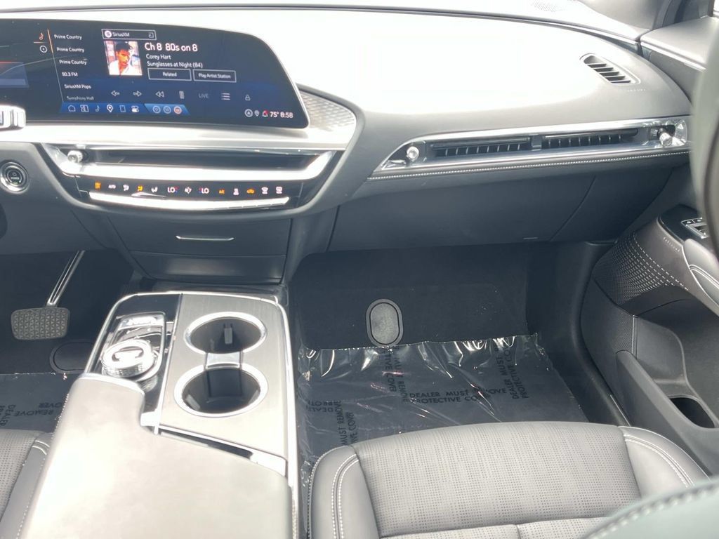 Certified 2024 Cadillac Lyriq Sport AWD/4WD image 14