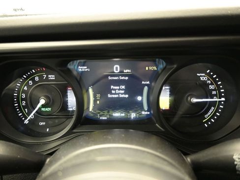 Used 2025 Jeep Wrangler Unlimited Rubicon 4xe w/ Safety Group AWD/4WD image 16