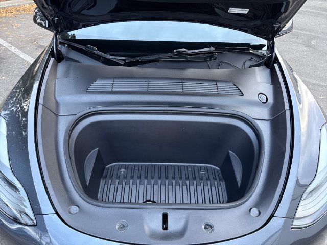 Used 2024 Tesla Model Y Performance AWD/4WD image 27