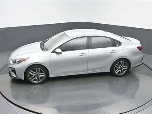 Used 2019 Kia Forte S image 39