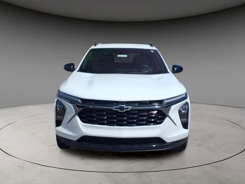 Used 2025 Chevrolet Trax RS w/ Driver Confidence Package FWD image 15