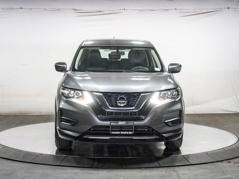 Used 2018 Nissan Rogue S FWD image 6