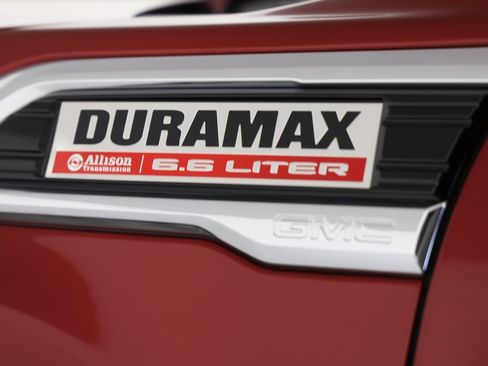 Used 2021 GMC Sierra 2500 SLT w/ SLT Convenience Package image 11