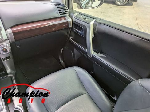 Used 2016 Toyota 4Runner Limited RWD image 20