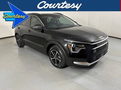 Used 2023 Kia Niro EX