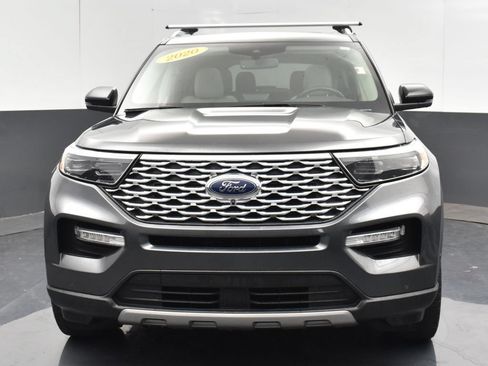 Used 2020 Ford Explorer Platinum w/ Premium Technology Package AWD/4WD image 11