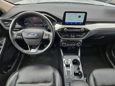 Used 2020 Ford Escape SEL FWD image 12