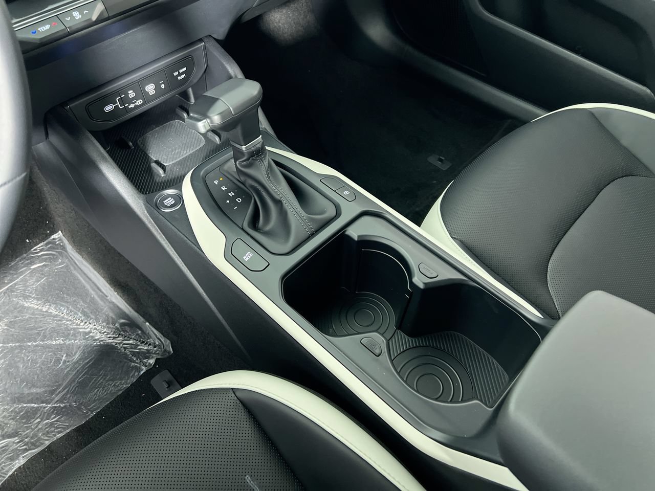 New 2026 Kia K4 GT-Line FWD image 25