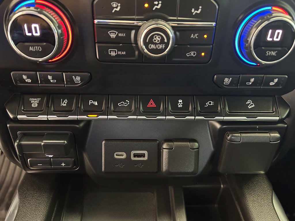 Used 2021 Chevrolet Silverado 2500 High Country w/ Z71 Off-Road Package AWD/4WD image 57