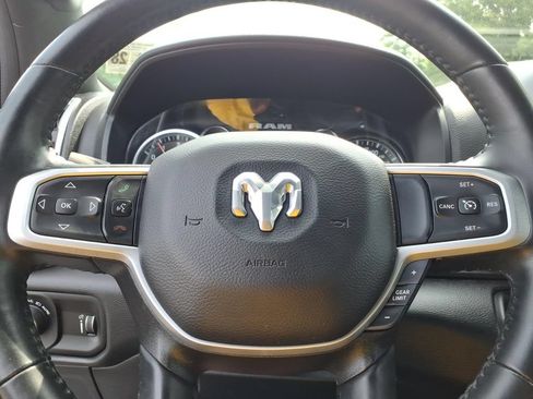 Used 2023 RAM 1500 Big Horn AWD/4WD image 5