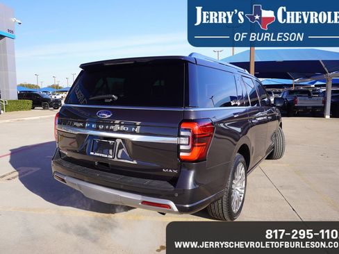 Used 2023 Ford Expedition Max Platinum image 5