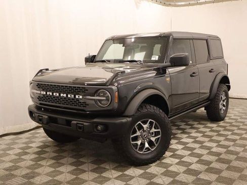 Certified 2025 Ford Bronco Badlands AWD/4WD image 28