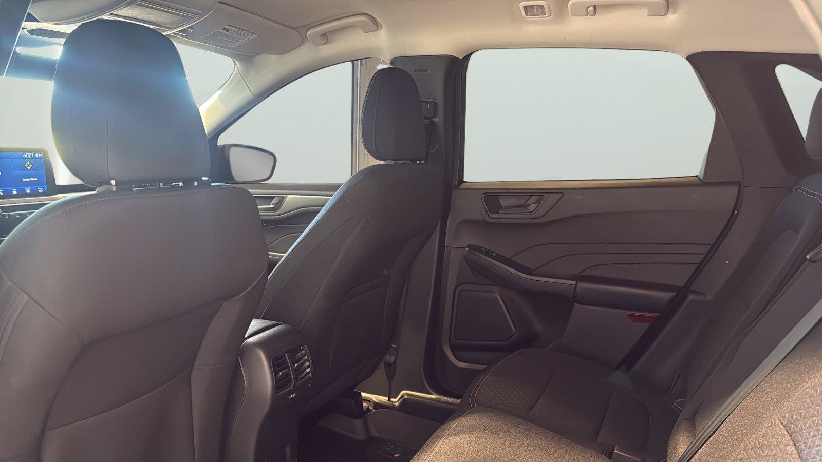 Used 2024 Ford Escape Active w/ Cold Weather Package FWD image 16
